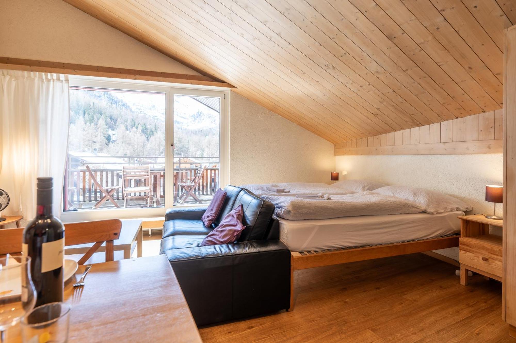 Eagle Horst-cozy Matterhorn View By Inspiring Places Zermatt